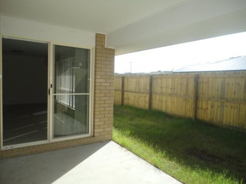 70 Mclachlan Circuit, Pimpama QLD 4209