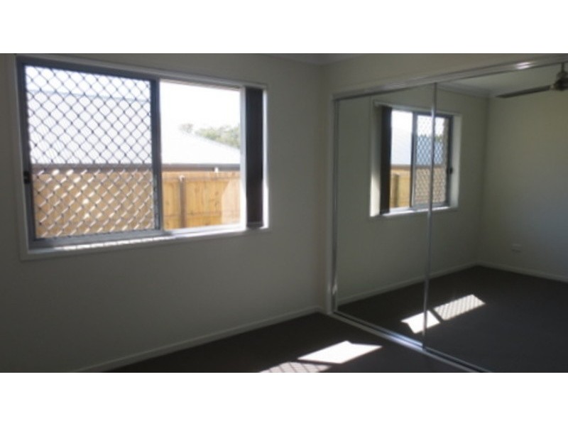70  Edgeware Street, Pimpama QLD 4209