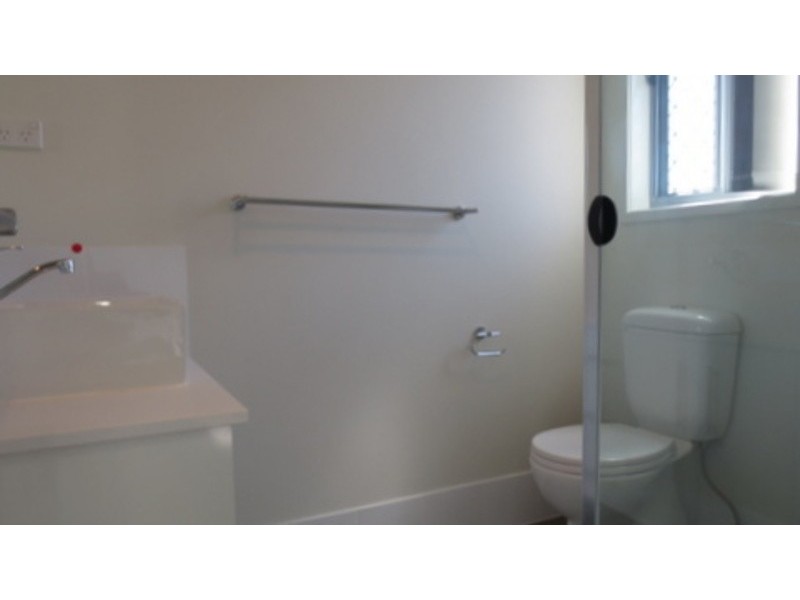 70  Edgeware Street, Pimpama QLD 4209