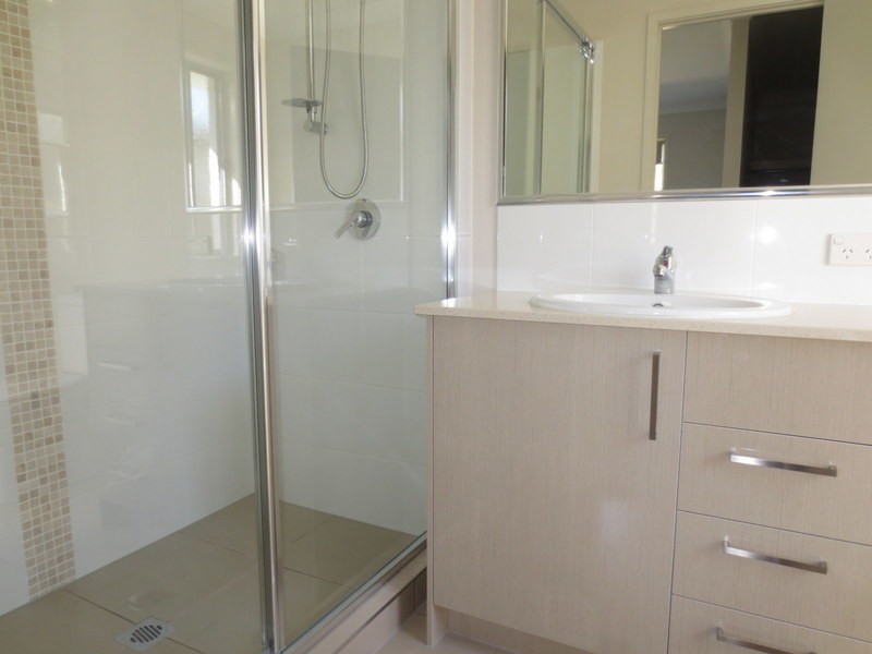 25 Conimbla Crescent, Waterford QLD 4133