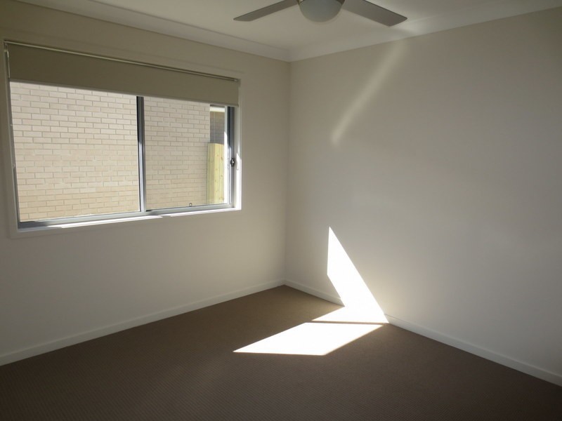 25 Conimbla Crescent, Waterford QLD 4133