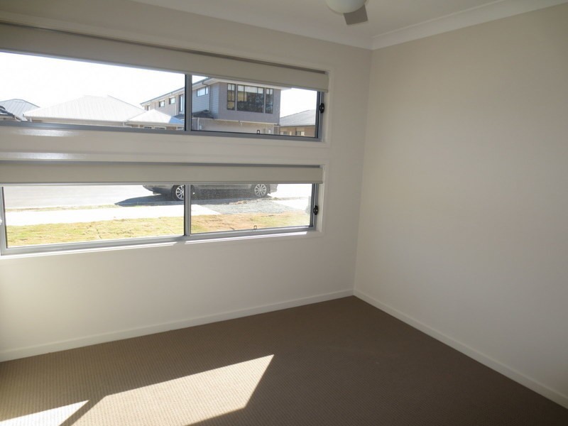 25 Conimbla Crescent, Waterford QLD 4133