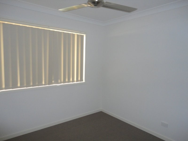 43 Winchester Crescent, Pimpama QLD 4209
