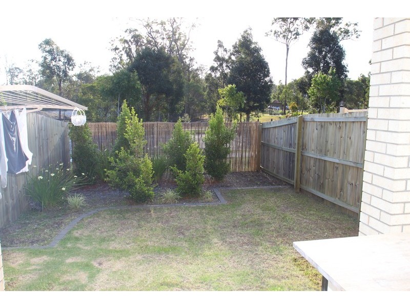 2/3 Christine Drive, Coomera QLD 4209