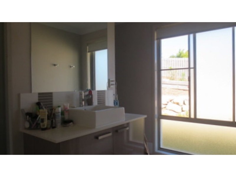 38 Richardson Crescent, Upper Coomera QLD 4209