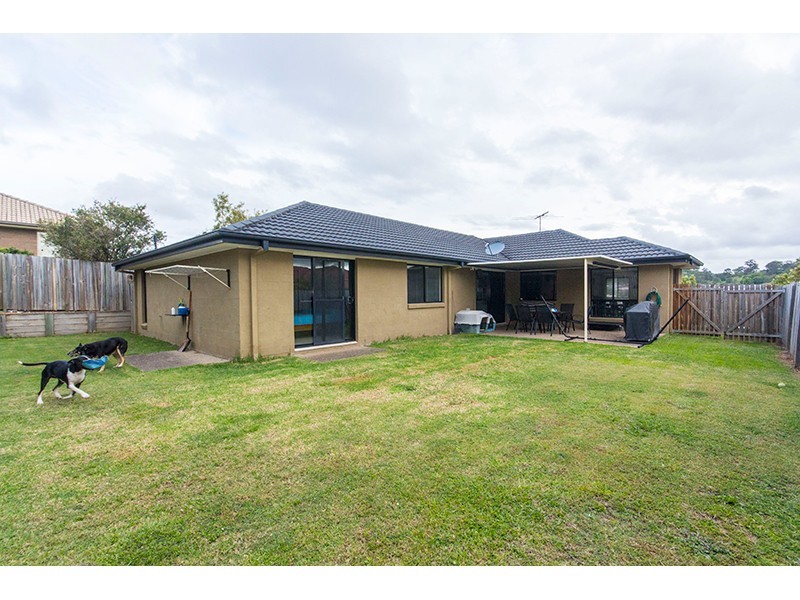 17 Bella Boulevard, Pimpama QLD 4209