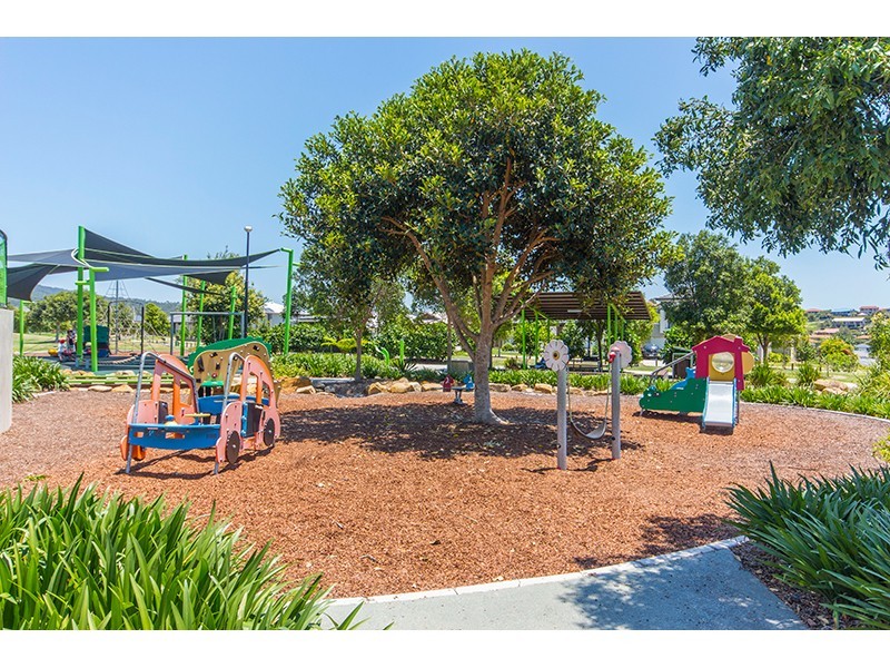 6 Merivale Avenue, Ormeau Hills QLD 4208