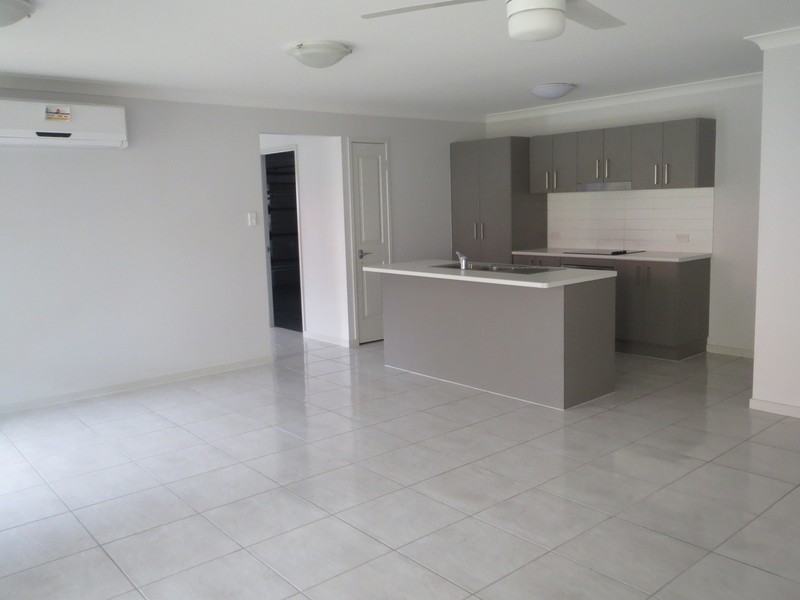 25 Oscar Close, Ormeau QLD 4208
