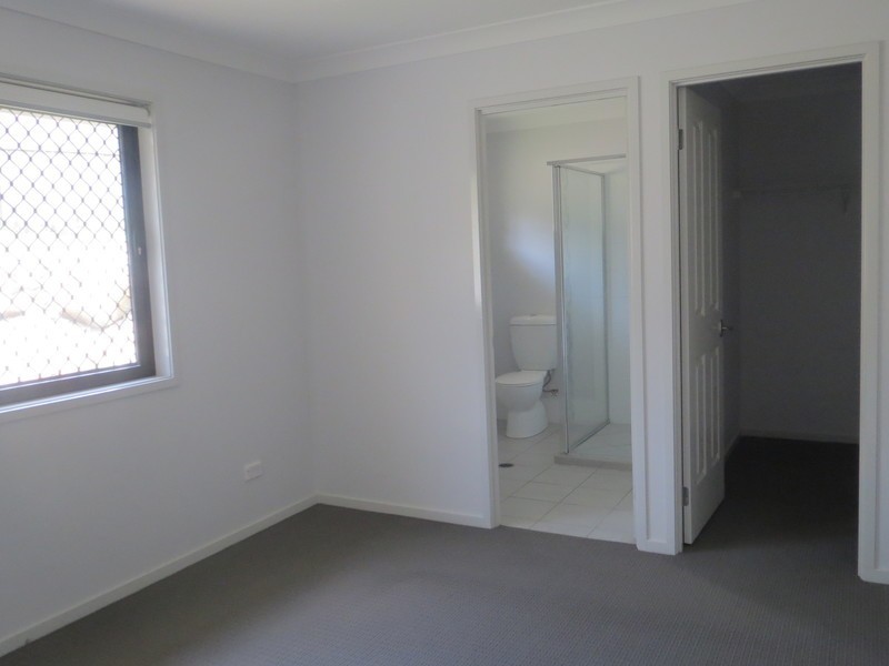 25 Oscar Close, Ormeau QLD 4208