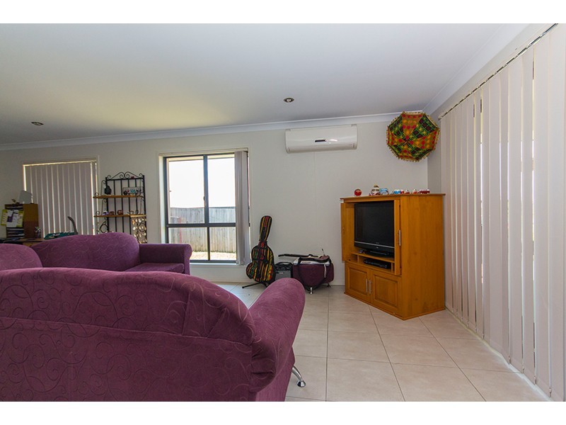 32 Edgeware Road, Pimpama QLD 4209