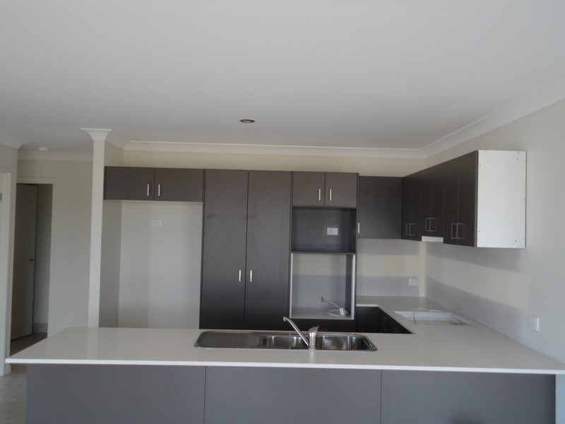 32 Edgeware Road, Pimpama QLD 4209