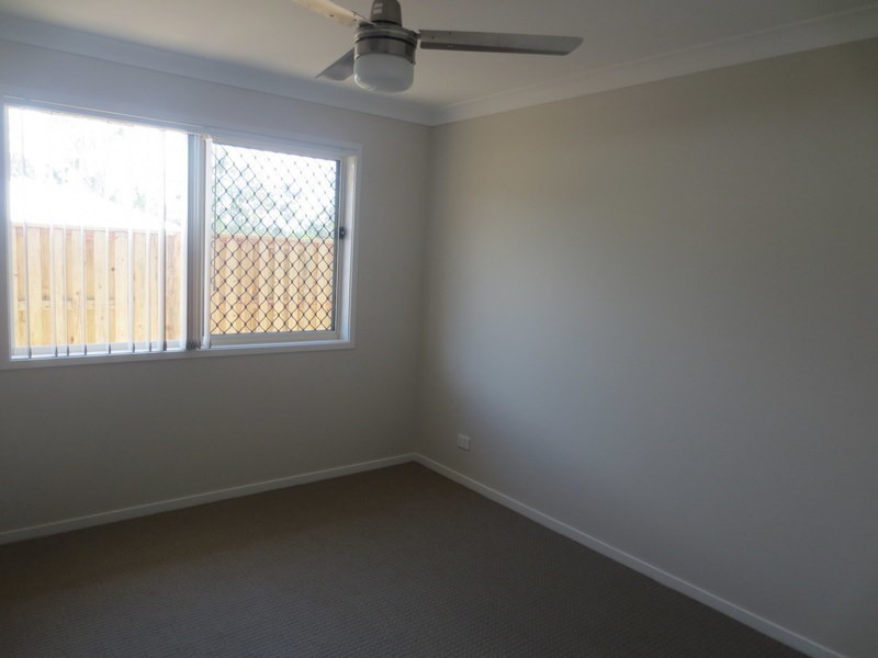 1/12 Dorretti Circuit, Upper Coomera QLD 4209