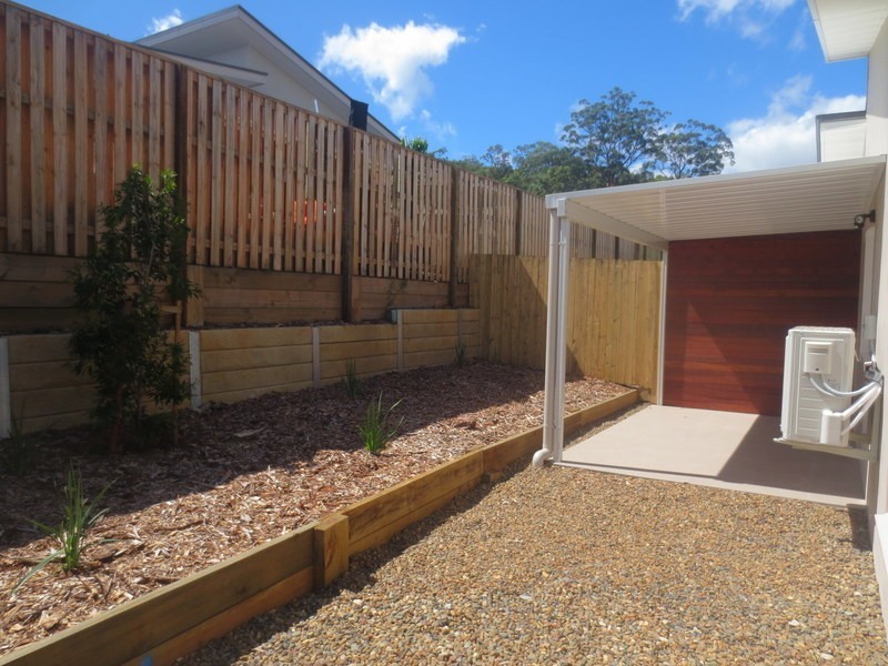 1/12 Dorretti Circuit, Upper Coomera QLD 4209