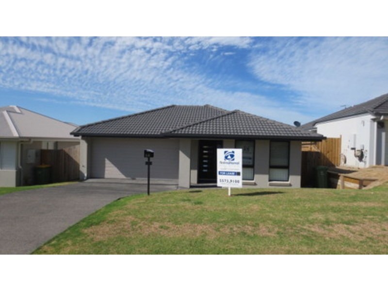 25 Gresswell Crescent, Upper Coomera QLD 4209
