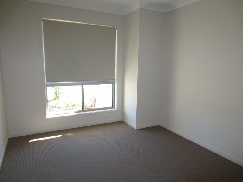 25 Conimbla Crescent, Waterford QLD 4133