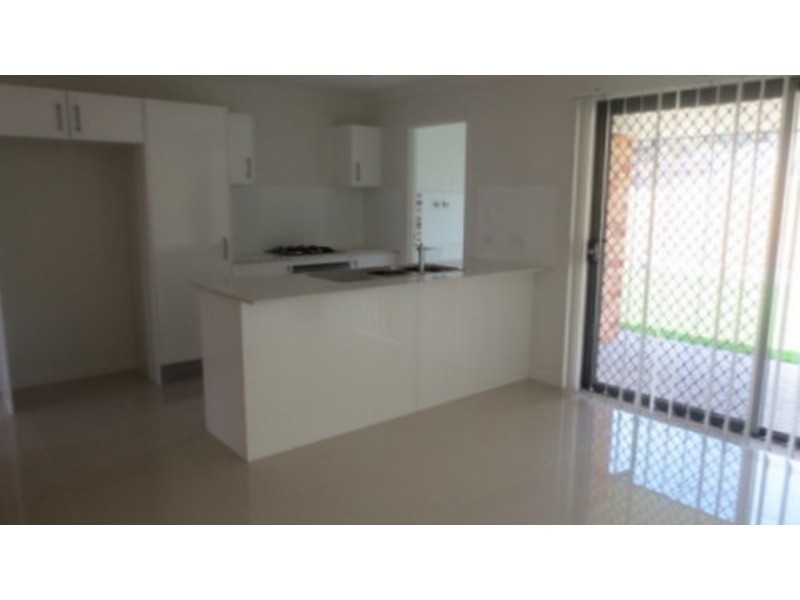 59 Bull Road, Pimpama QLD 4209