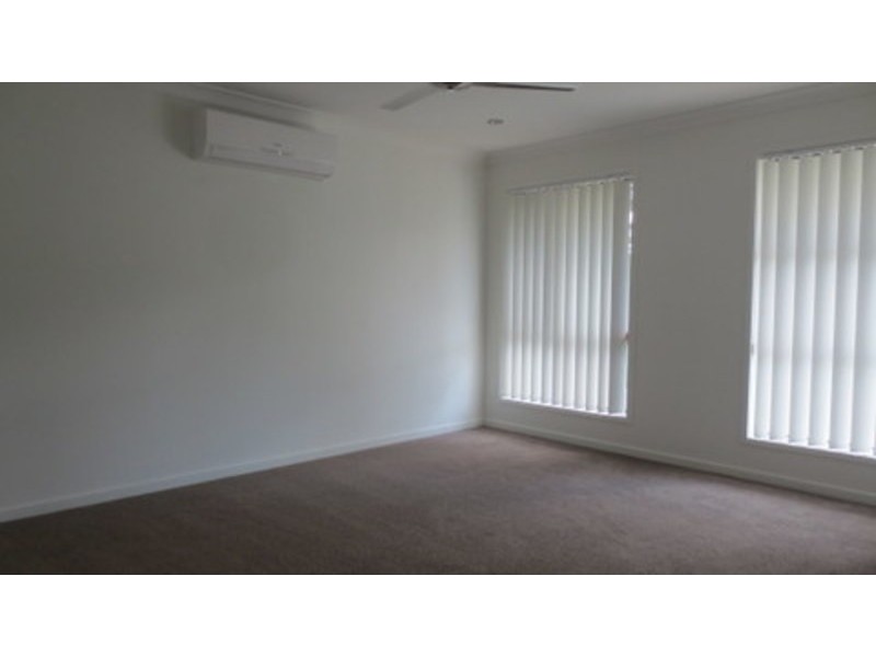 59 Bull Road, Pimpama QLD 4209