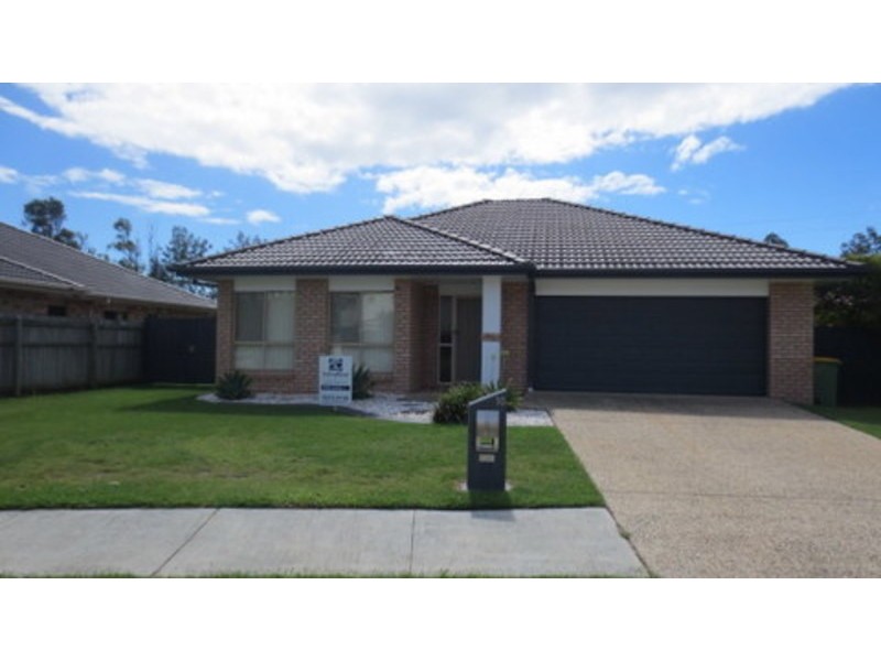 10 Goldcrest Drive, Upper Coomera QLD 4209