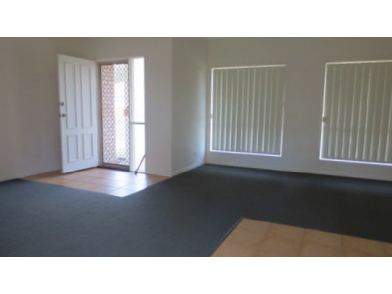 10 Goldcrest Drive, Upper Coomera QLD 4209