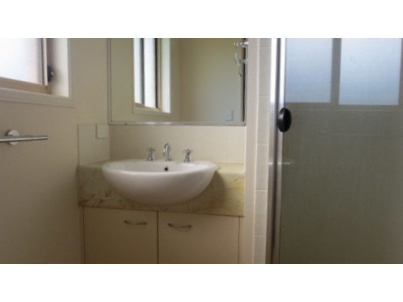 10 Goldcrest Drive, Upper Coomera QLD 4209