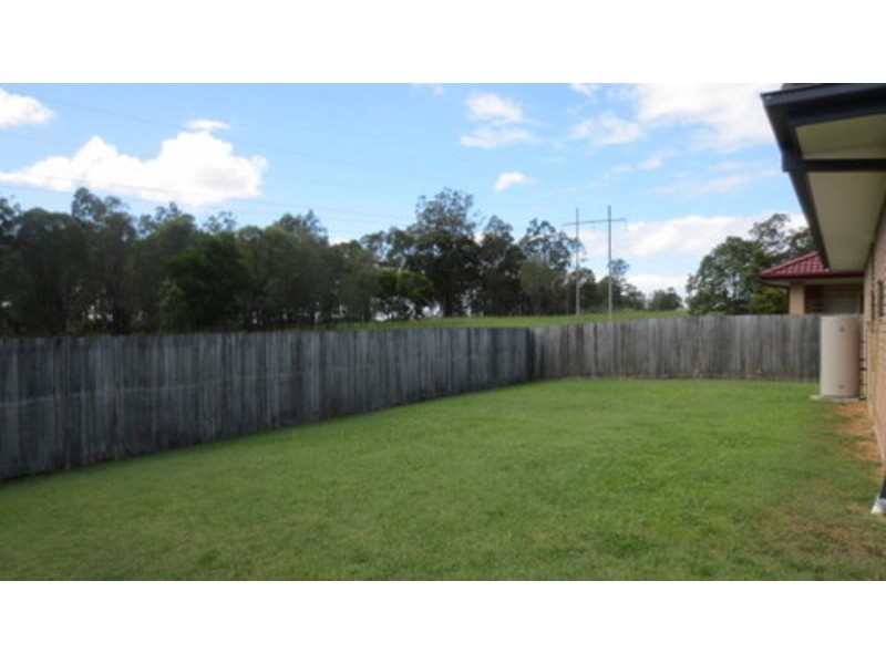 10 Goldcrest Drive, Upper Coomera QLD 4209