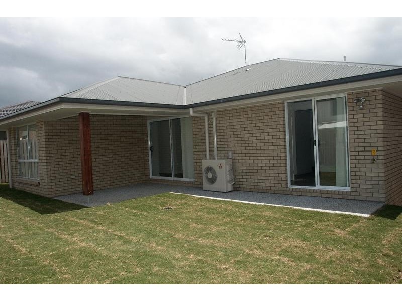 25 Ritz Drive, Coomera QLD 4209