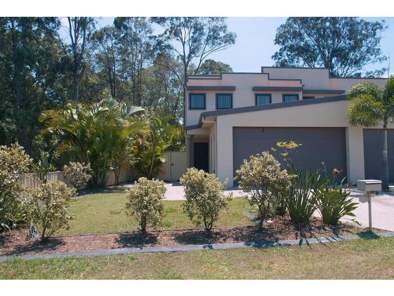 1/7 Dine Street, Upper Coomera QLD 4209