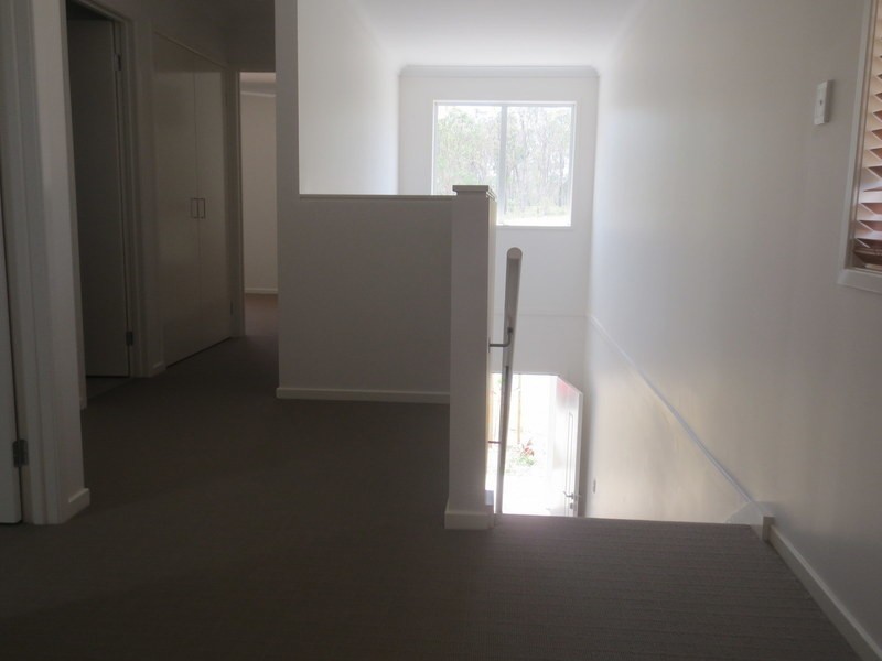 2/3  Christine Drive, Coomera QLD 4209