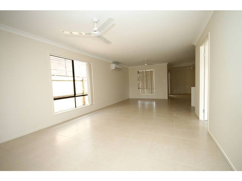 66 Lisa Crescent, Coomera QLD 4209