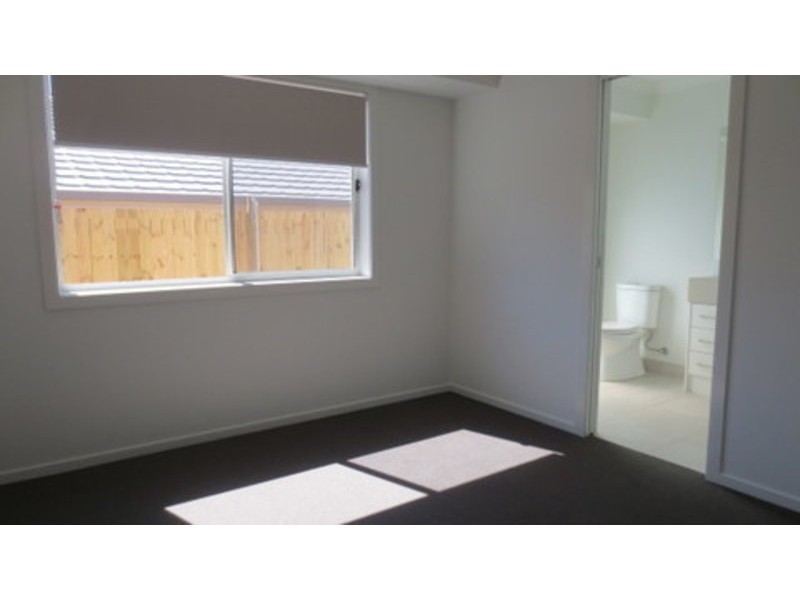 54 Cummings Circuit, Willow Vale QLD 4209