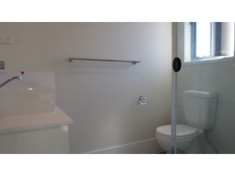 70 Edgeware Street, Pimpama QLD 4209