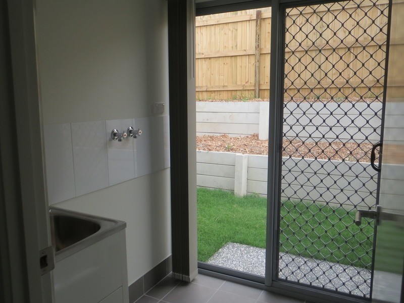 70 Edgeware Street, Pimpama QLD 4209