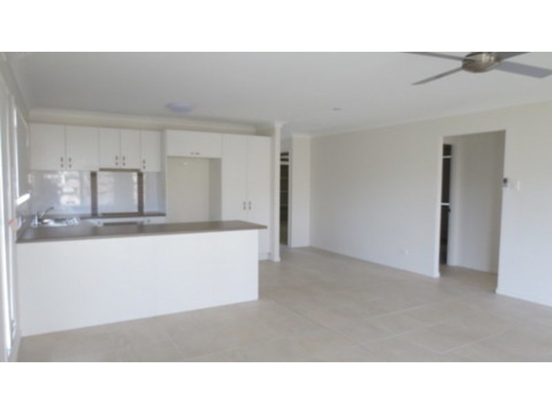 20 Augusta Boulevard, Pimpama QLD 4209