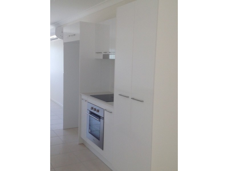 1/23 Chrome Drive, Pimpama QLD 4209