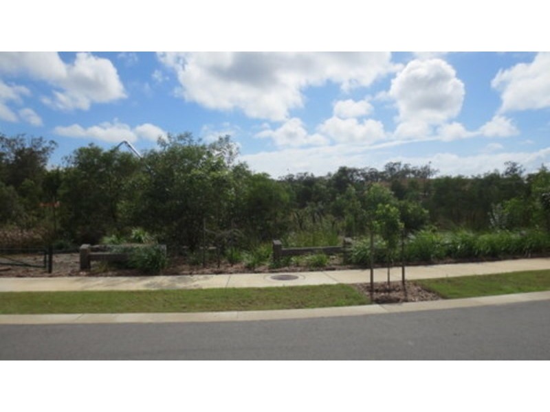 1/7 Bottle Brush Circuit, Coomera QLD 4209