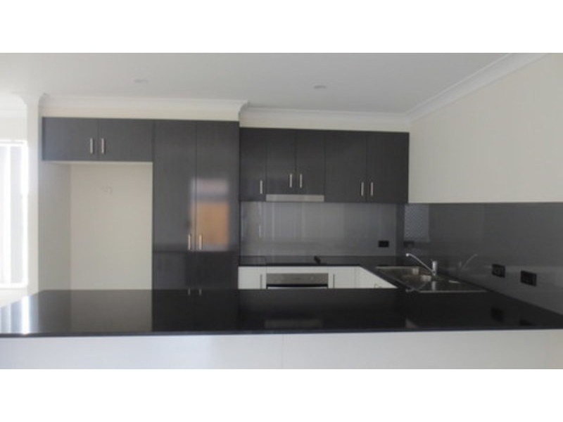 1/7 Bottle Brush Circuit, Coomera QLD 4209