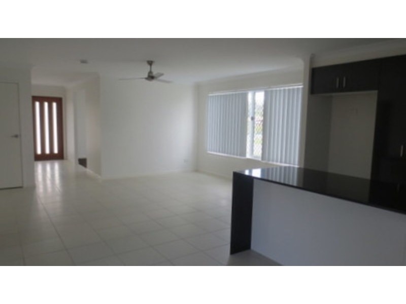 1/7 Bottle Brush Circuit, Coomera QLD 4209