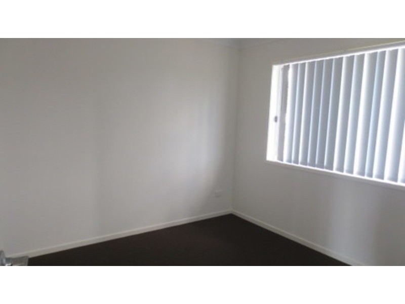 1/7 Bottle Brush Circuit, Coomera QLD 4209