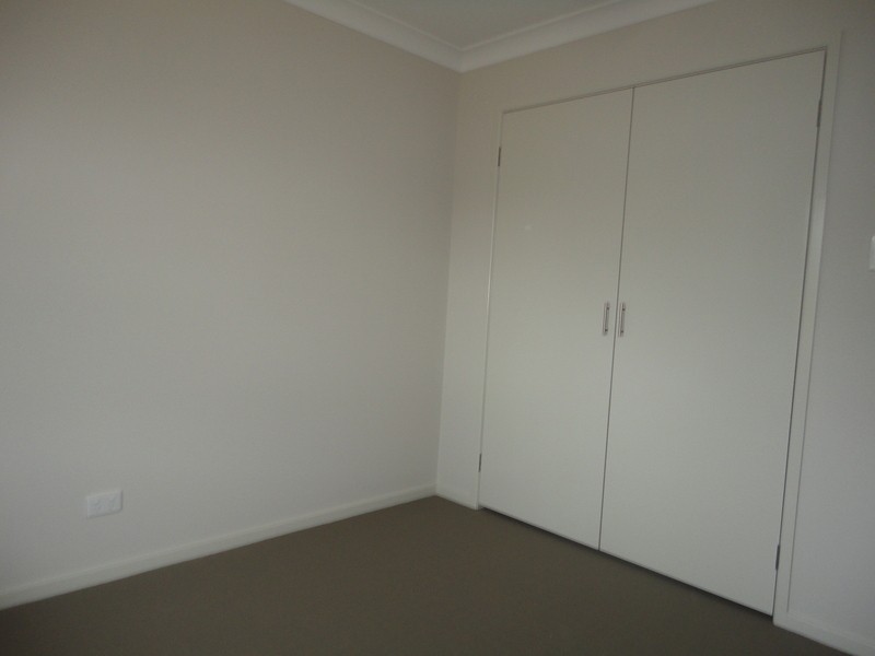 11 Charles Avenue, Pimpama QLD 4209