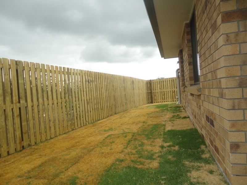 11 Charles Avenue, Pimpama QLD 4209