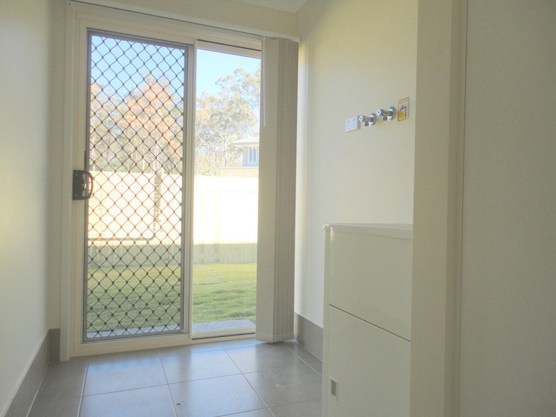 5 Kelly Avenue, Coomera QLD 4209