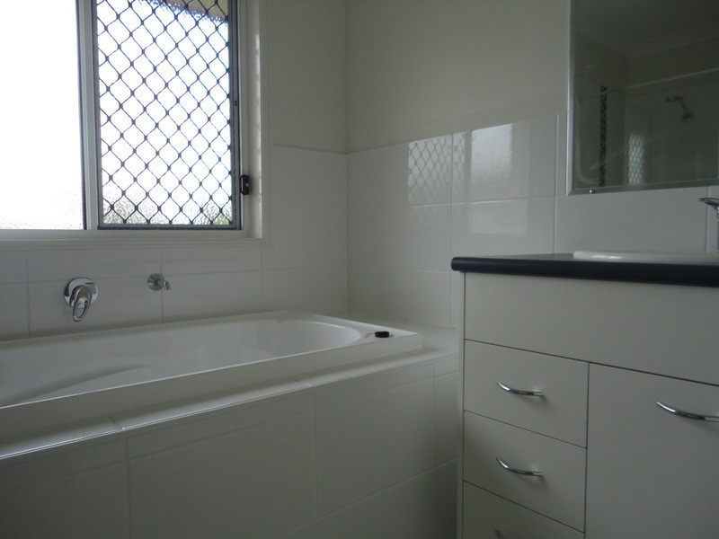 8. Earleham Court., Pimpama QLD 4209