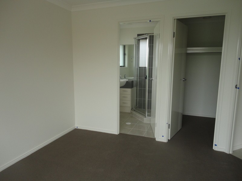 14 Sabina Street, Upper Coomera QLD 4209