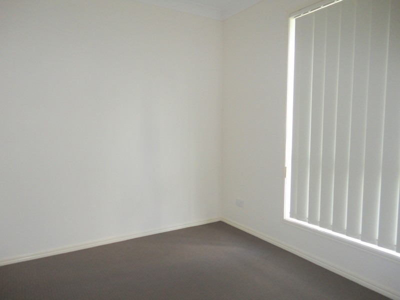 5 Old Kent Road, Upper Coomera QLD 4209