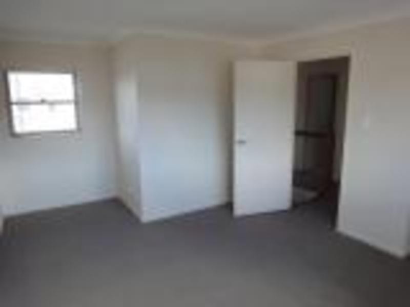 51/2  Weir Drive, Upper Coomera QLD 4209