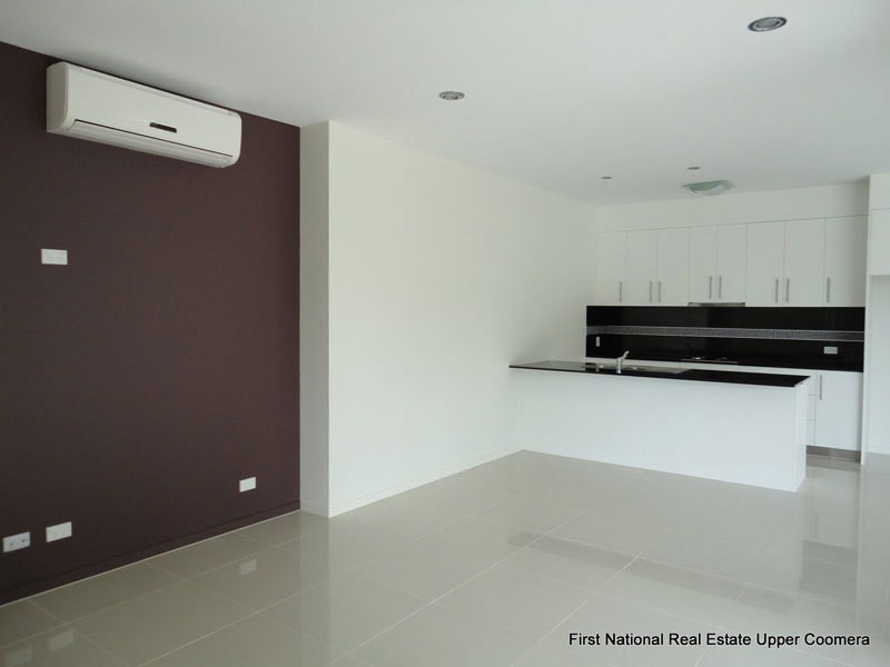 2/38 Murray Circuit, Upper Coomera QLD 4209