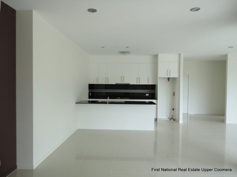 2/38 Murray Circuit, Upper Coomera QLD 4209