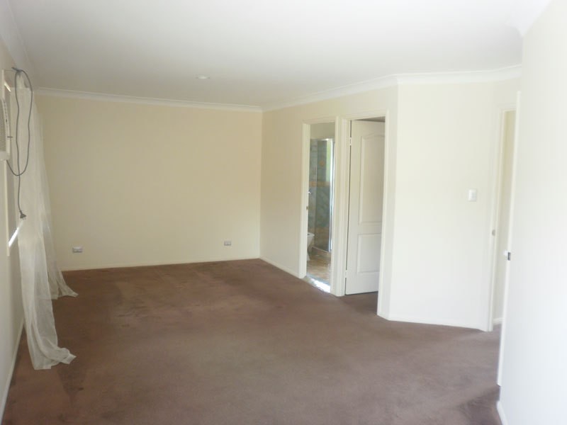 4 Macklin Court, Upper Coomera QLD 4209