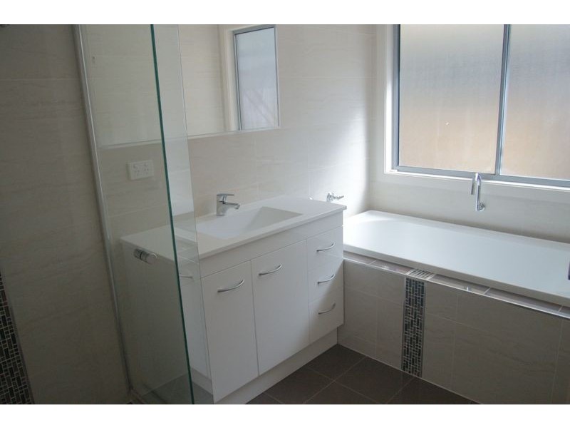 2 Southern Lights Drive, Upper Coomera QLD 4209