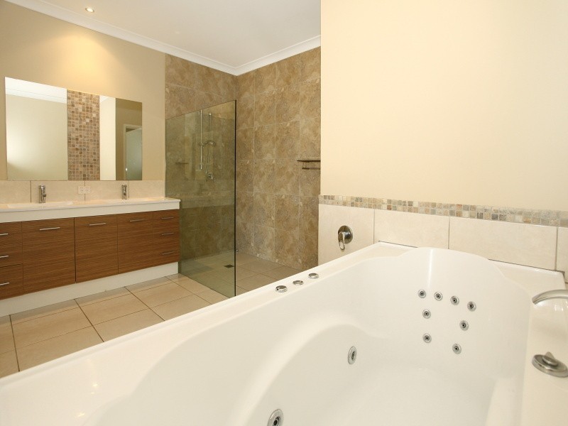 Upper Coomera QLD 4209